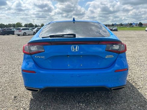 Used 2022 Honda Civic Sport Touring image 9