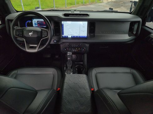 Used 2024 Ford Bronco Everglades AWD/4WD image 18