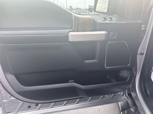 Used 2020 Ford F150 Lariat w/ Equipment Group 502A Luxury image 12