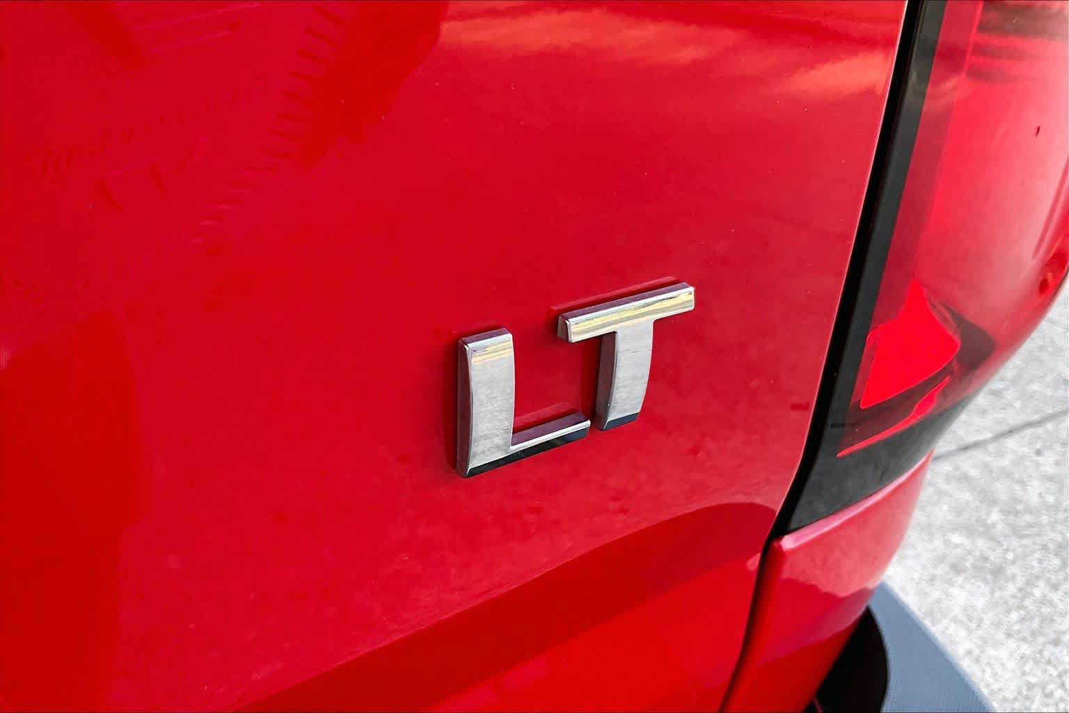 Used 2018 Chevrolet Colorado LT w/ LT Convenience Package AWD/4WD image 10