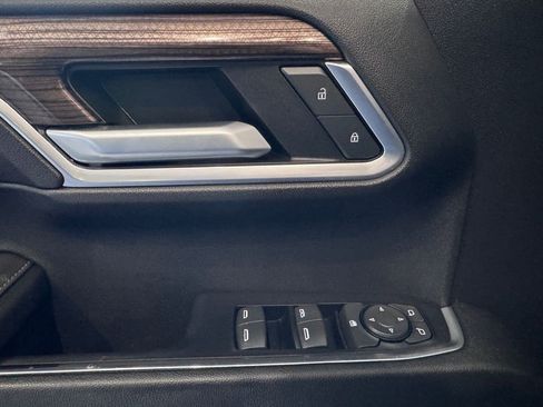 Certified 2022 Chevrolet Silverado 1500 RST image 22