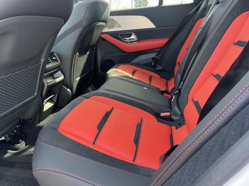 Certified 2025 Mercedes-Benz GLE 63 AMG S image 17