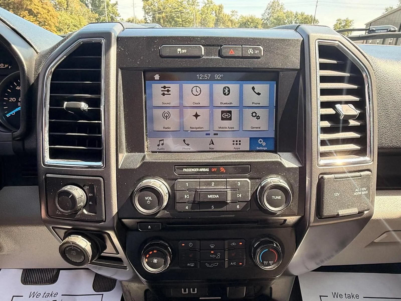 Used 2016 Ford F150 XLT w/ Equipment Group 302A Luxury AWD/4WD image 13