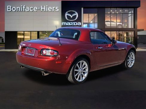 Used 2008 MAZDA MX-5 Miata Grand Touring image 4