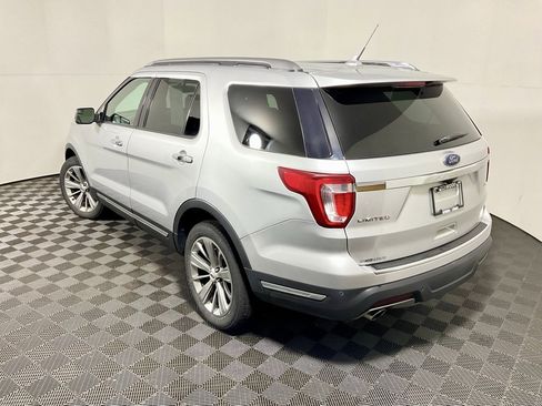 Used 2018 Ford Explorer Limited image 12