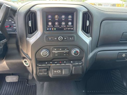 Used 2024 Chevrolet Silverado 2500 Custom w/ Custom Value Package AWD/4WD image 12