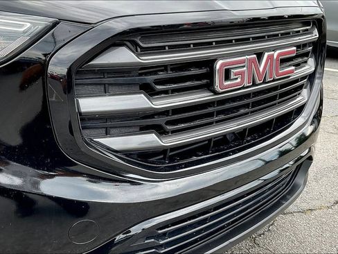 Used 2019 GMC Terrain SLT w/ Preferred Package FWD image 32