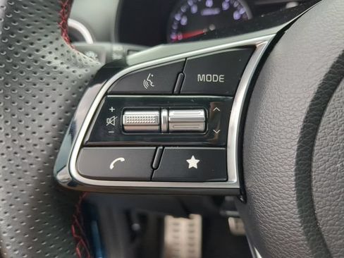 Used 2024 Kia Forte GT FWD image 31