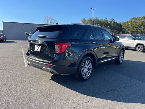 Used 2024 Ford Explorer Limited image 5