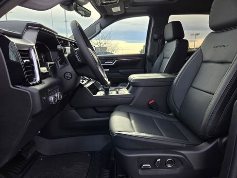 New 2026 GMC Sierra 1500 Denali w/ Denali Reserve Package image 4