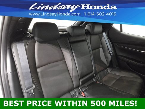 Used 2024 MAZDA MAZDA3 Hatchback w/Premium Plus Pkg image 8