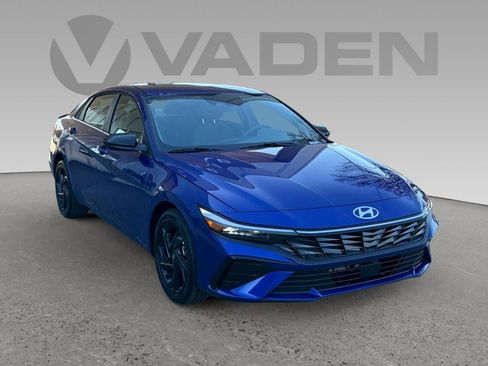 New 2026 Hyundai Elantra SEL Sport Premium image 1