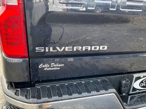 Used 2024 Chevrolet Silverado 1500 LT image 30