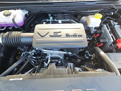 New 2024 RAM 1500 Big Horn image 32