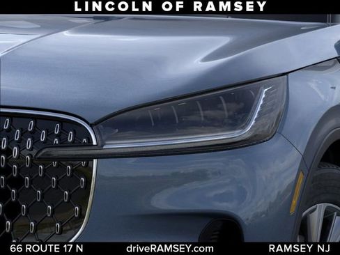 New 2026 Lincoln Aviator AWD image 19