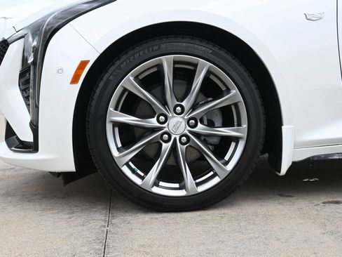 Used 2025 Cadillac CT5 Sport RWD image 28