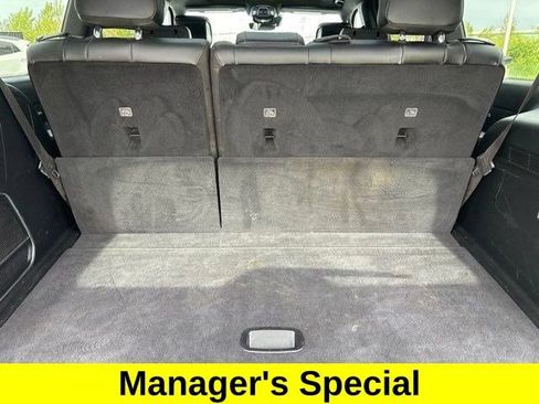 Used 2022 Jeep Wagoneer Series III w/ Premium Group I AWD/4WD image 36