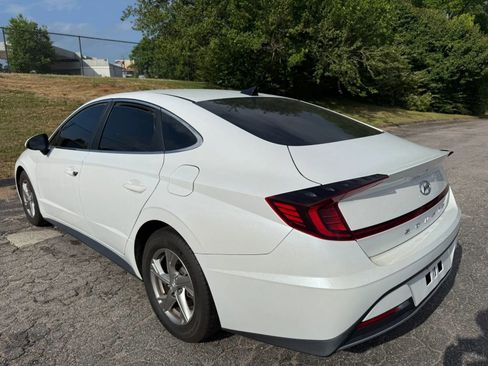 Used 2021 Hyundai Sonata SE FWD image 7