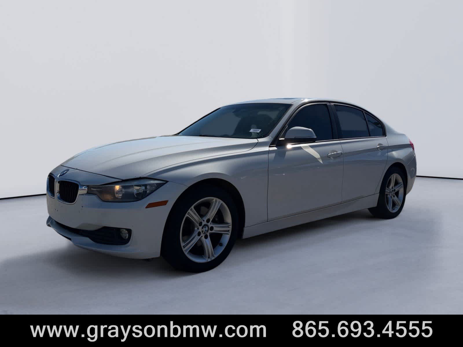 Used 2014 BMW 320i xDrive Sedan AWD/4WD image 7