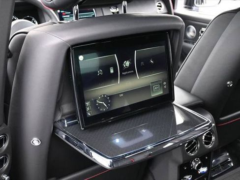 Certified 2024 Rolls-Royce Cullinan Black Badge AWD/4WD image 27