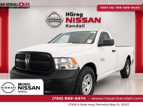 Used 2018 RAM 1500 Express RWD image 1