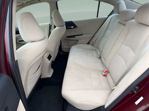 Used 2014 Honda Accord EX image 25