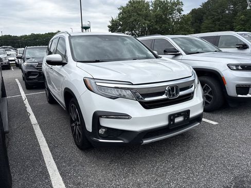 Used 2022 Honda Pilot Elite image 3