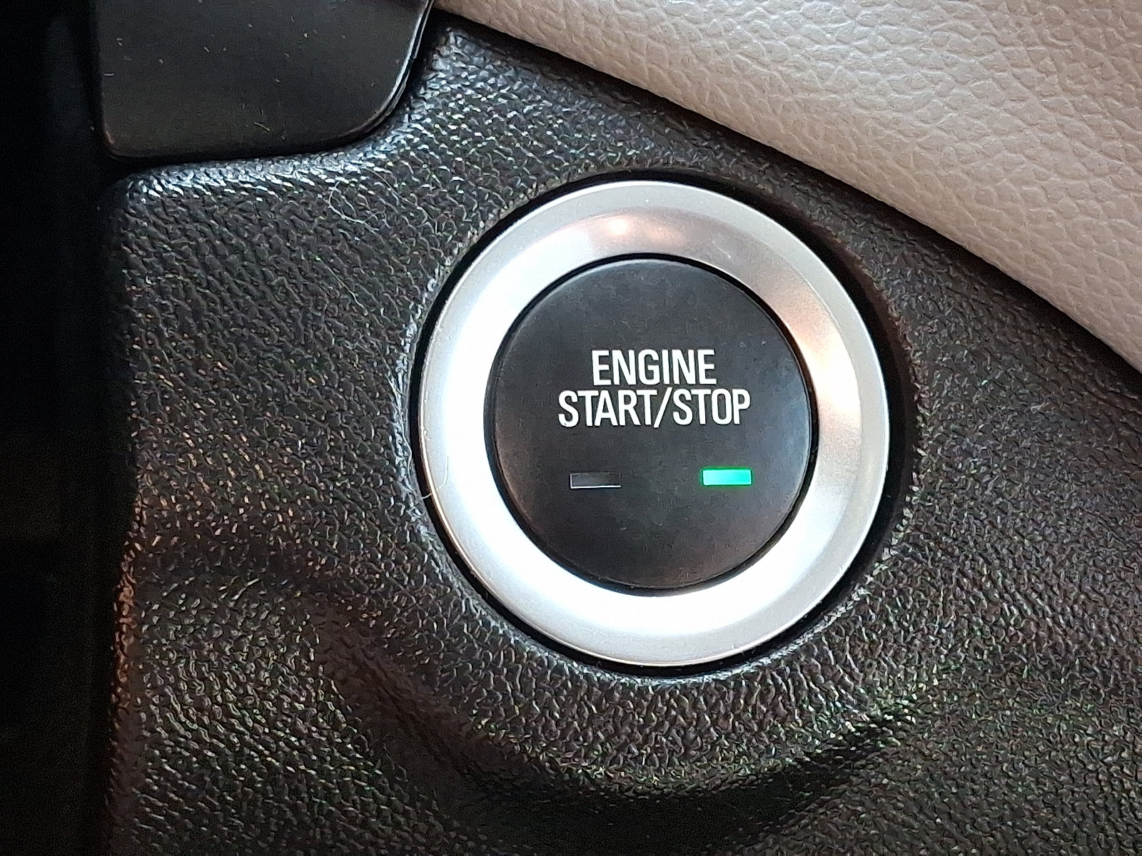 Used 2024 Chevrolet Equinox LS AWD/4WD image 25