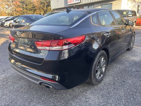 Used 2016 Kia Optima LX FWD image 11