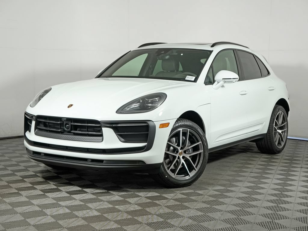 Used 2026 Porsche Macan AWD/4WD image 1