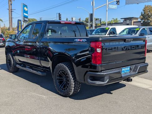 Used 2026 Chevrolet Silverado 1500 Custom w/ Turbomax Blackout Package AWD/4WD image 3