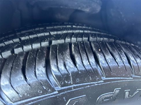 Used 2017 Lexus ES 350 w/ Navigation System Package image 10