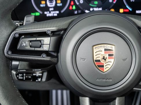 Certified 2025 Porsche 911 Carrera 4 GTS AWD/4WD image 10