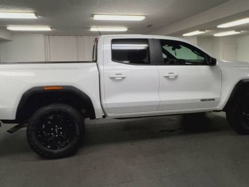 Certified 2026 GMC Canyon Elevation w/ Convenience Package AWD/4WD image 9
