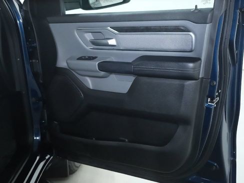 Used 2019 RAM 1500 Big Horn AWD/4WD image 33