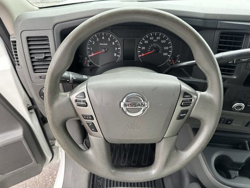 Used 2017 Nissan NV 3500 SL w/ Technology Package image 14