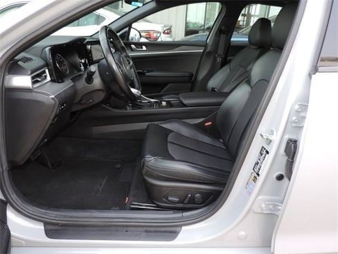 Used 2023 Kia K5 GT-Line image 14