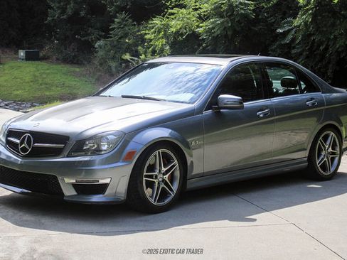 Used 2013 Mercedes-Benz C 63 AMG Sedan image 14
