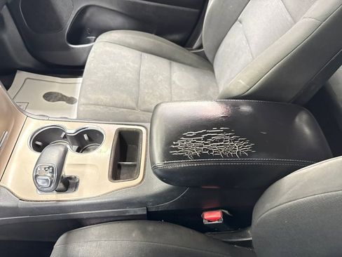 Used 2014 Jeep Grand Cherokee Laredo w/ Quick Order Package 23E image 29