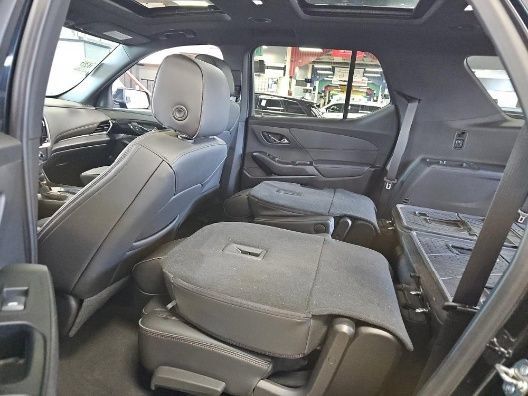 Used 2023 Chevrolet Traverse RS AWD/4WD image 22