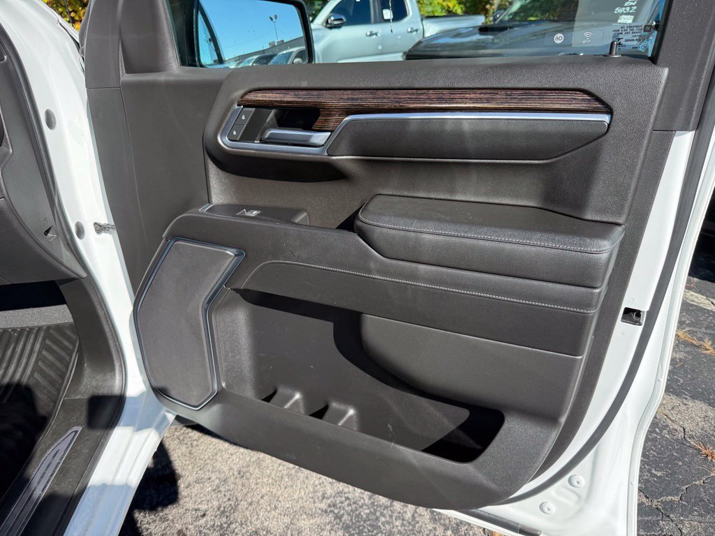 Used 2022 GMC Sierra 1500 Elevation AWD/4WD image 21