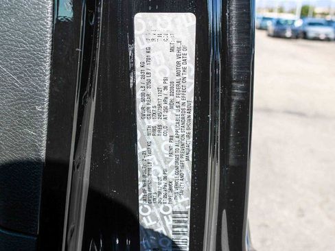 Used 2021 Jeep Gladiator Sport image 15