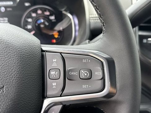 New 2026 RAM 3500 Laramie AWD/4WD image 22