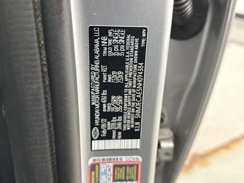 Used 2022 Hyundai Tucson Limited AWD/4WD image 25