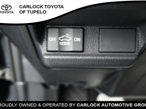 Used 2025 Toyota RAV4 XLE w/ Convenience Package FWD image 25