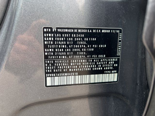 Used 2019 Volkswagen Tiguan S w/ 3rd Row Seat Package AWD/4WD image 17