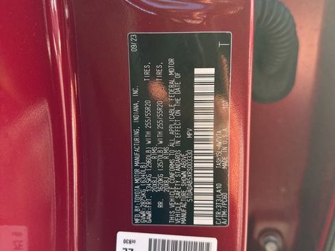 Certified 2024 Toyota Grand Highlander AWD Hybrid image 26