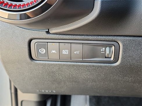 New 2025 Chevrolet Equinox EV RS image 17