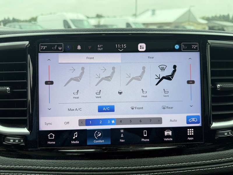 Used 2023 Chrysler Pacifica Limited w/ Uconnect Theater Family Group AWD/4WD image 12