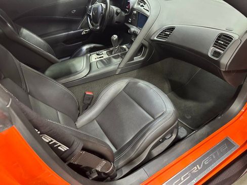 Used 2019 Chevrolet Corvette Z06 image 18